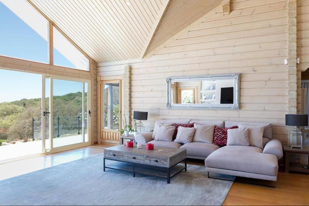 Casa Micheal - Luxury Villa - El Cuarton, Тарифа Екстериор снимка